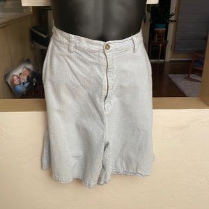 Chaps Brand Mens Size 40 100% Cotton Seersucker Shorts
